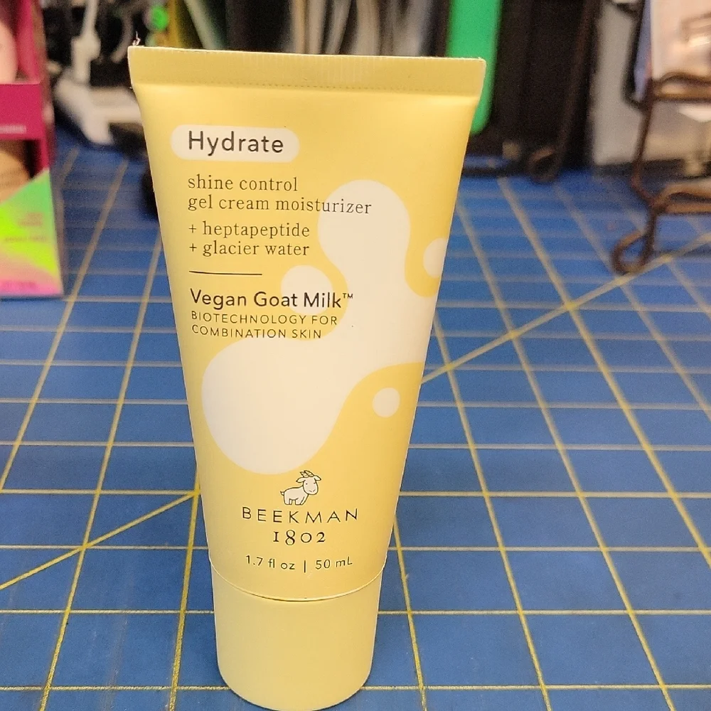 Beekman 1802 Hydrate Gel Cream Moisturizer Vegan Goat Milk 50ml New Tube